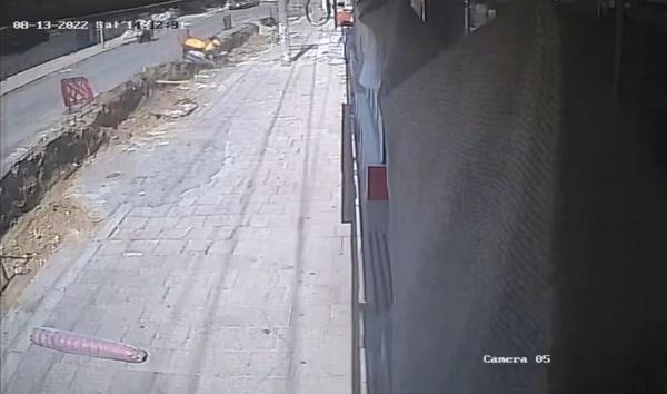 Motokurye kanala düştü
