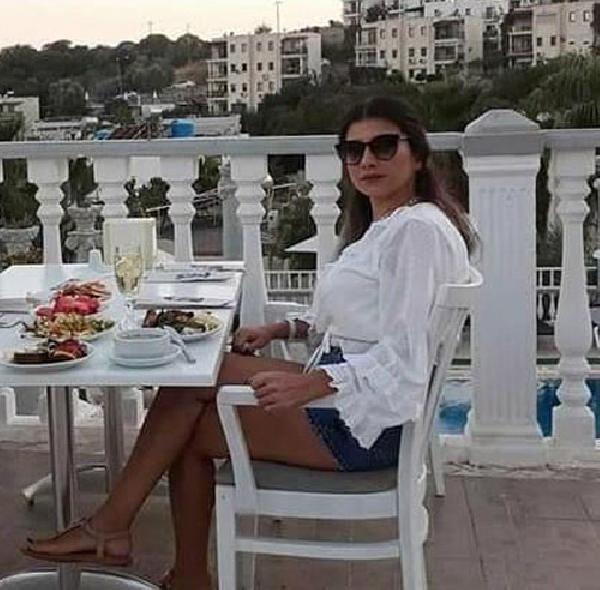 Sen celladına mı aşık oldun annem