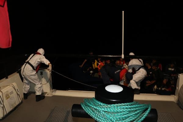 Çanakkale'de 45 kaçak göçmen yakalandı 