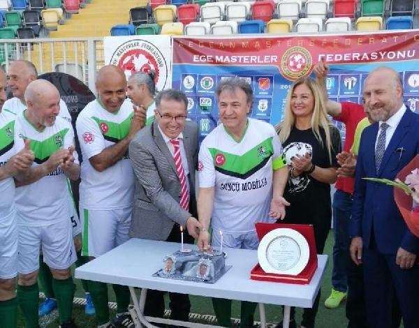 Masterler'den Bornova Belediye Başkanı İduğ'a teşekkür ziyareti