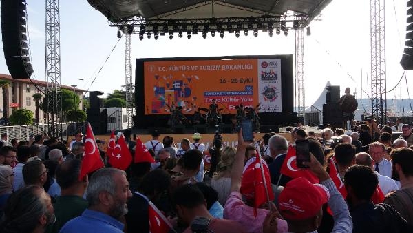 'Troyalılar Geldi' 1000 sanatçılı festival