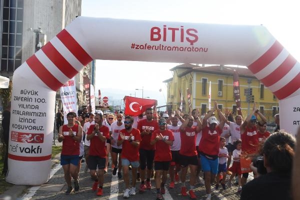 Zafer Ultra Maratonu İzmir'de sona erdi 