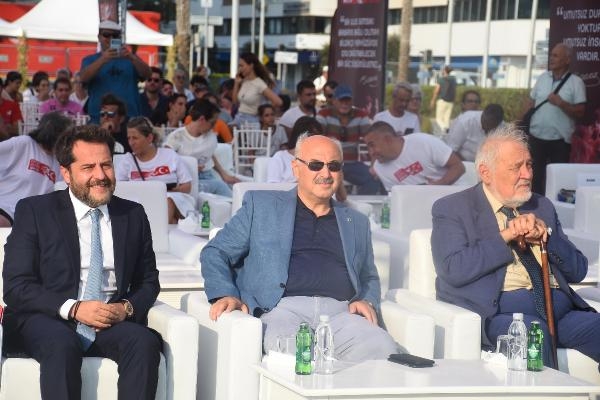Zafer Ultra Maratonu İzmir'de sona erdi 