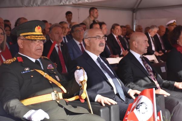 Ege'de il il Cumhuriyet coşkusu