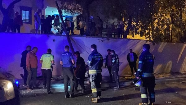 Otomobil ile motosiklet çarpıştı: 1 ölü, 3 yaralı