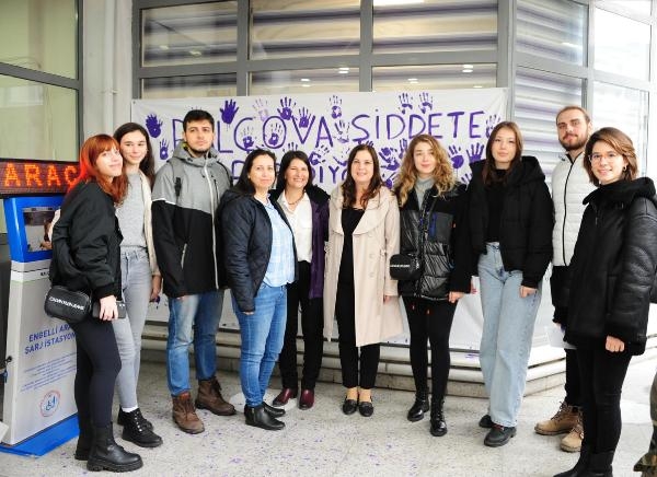 Balçovalı kadınlar şiddete 'dur' dedi