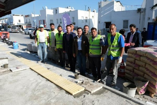 Bodrum'da su borularının patladığı sokaklarda yenileme