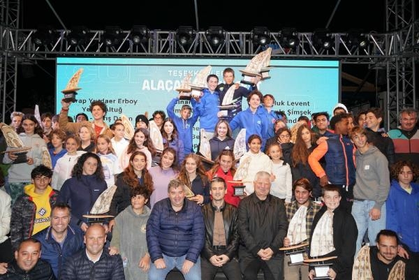 Çeşme PWA Slalom Word Cup'da ödüller sahiplerini buldu