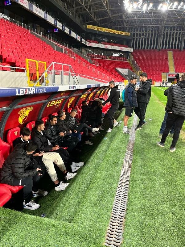 Göztepe ve Altay şoku atlatmaya çalışıyor