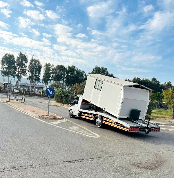 İnciraltı Kent Ormanı'ndaki karavanlar kaldırıldı