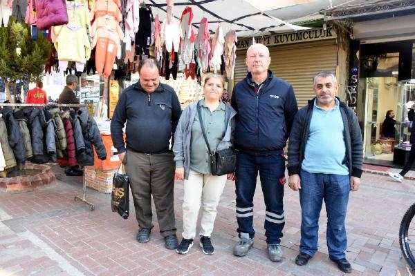 İzmir'de kuyumcunun dolandırdığı 82 kişi uzlaşma istedi
