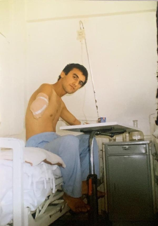 Komutan askerine verdiği sözü tuttu