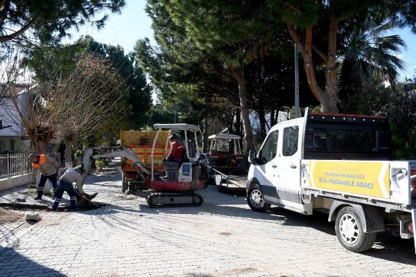 Kuşadası'nda sorunlara Acil Müdahale Koordinatörlüğü ile anında çözüm