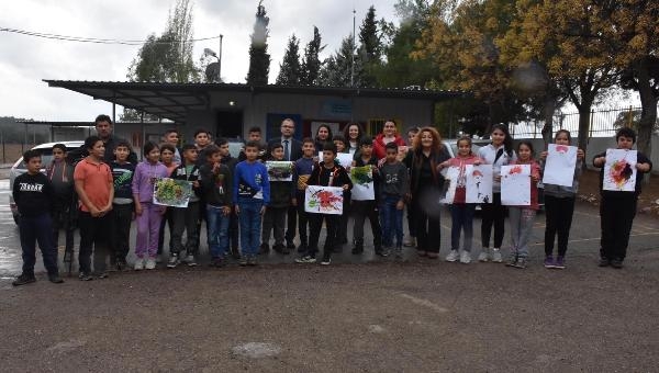 13 yıldır eğitim veren 'konteyner okulda' sanat atölyesi