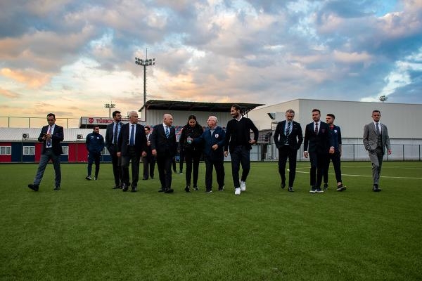 TFF Başkanı Büyükekşi'den Altınordu'ya ziyaret