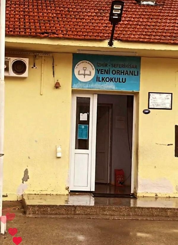 Anaokulu öğrencileri, köy okulunun tadilatı için para topladı