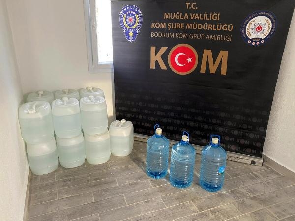 Bodrum ve Kuşadası'nda sahte içki operasyonları