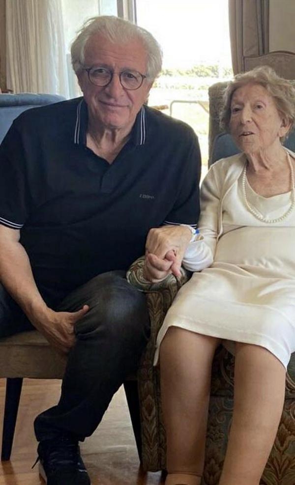 İhracatçıların Başkanı'nın annesi toprağa verildi