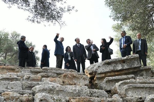 Güney Kore Büyükelçisi 'Sedir Adası'nda
