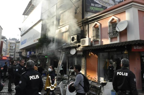 Nazilli'de patlama! Anneler ve kızları öldü