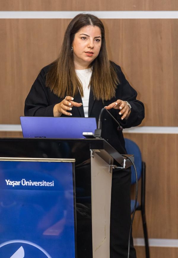 Öfkeliyken hızlı, neşeliyken sağlıklı yiyoruz