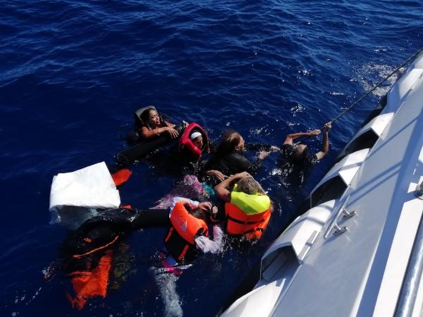 Yunanistan, 11 ayda 19 bin 636 göçmeni ölüme itti