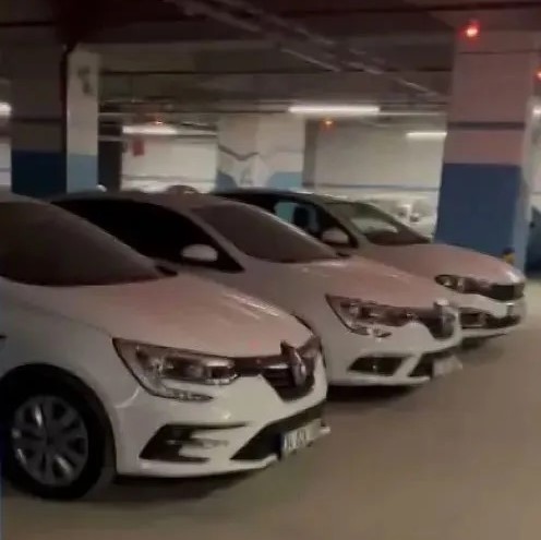 Cami otoparkına stoklanan araçlar kimindi, nereye götürüldü?