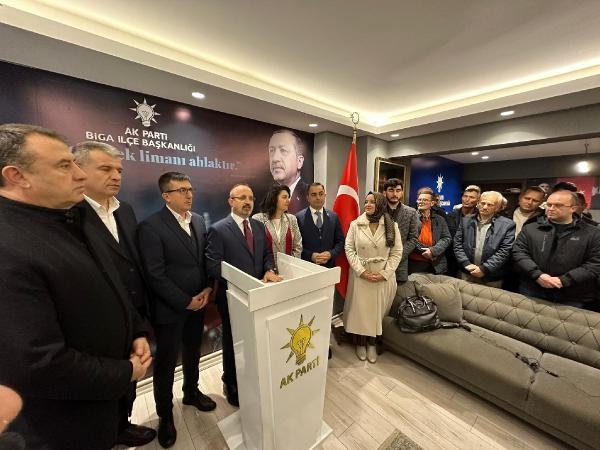 AK Parti'li Turan: Kur'an-ı Kerim kağıt değil ki yakasınız ey ahmaklar