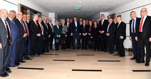Başkan İduğ, Kılıçdaroğlu'na gitti, hizmetlerini anlattı