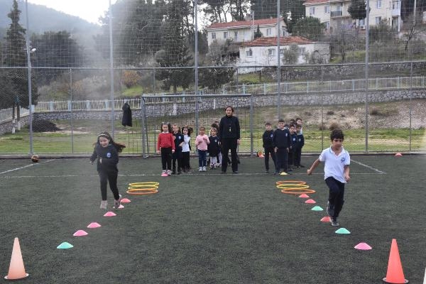 İzmir'de 65 kapalı okul Köy Yaşam Merkezi oluyor! 22'si açıldı