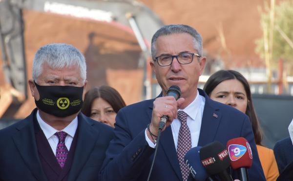 İzmir'in Çernobil'ini ne zaman temizleyeceksiniz