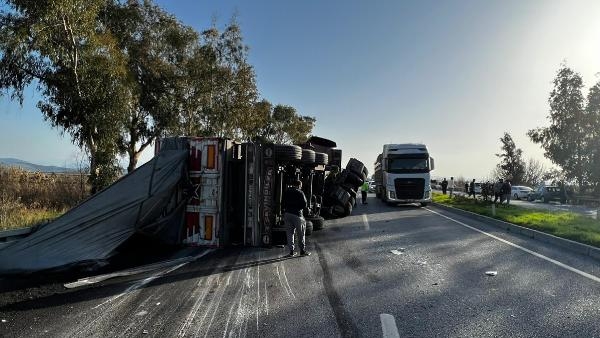 Karşı şeride geçti, iki araca çarptı: 1 ölü, 2 yaralı
