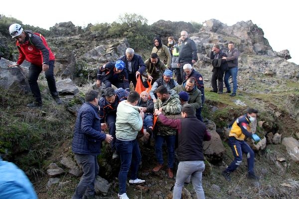 Kayıp emekli öğretmeni, izini süren avcı buldu