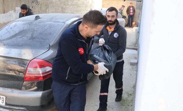 Vahşet! Paşa'yı kulübesinde diri diri yaktılar