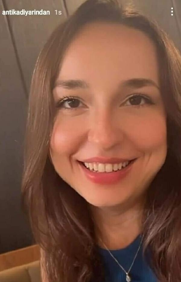 Alaşehirli Betül öğretmen enkaz altında hayatını kaybetti