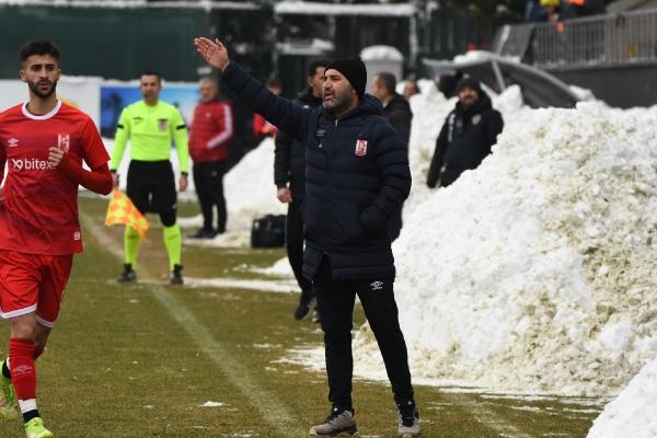 Balıkesirspor kardan puan çıkardı