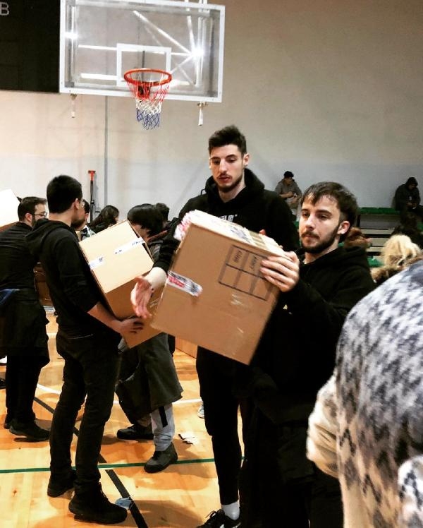 Karşıyaka'da Büyükkarcı'dan teşekkür