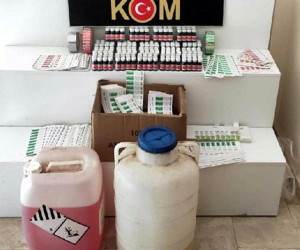 Muğla'da 'sahte merhem' üreten; 3 kardeşe gözaltı