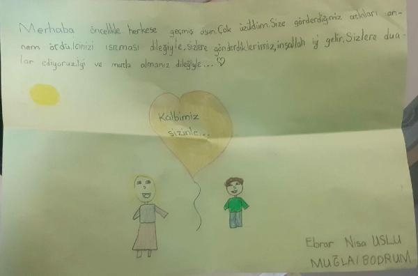 Yardım kolisinde duygulandıran mesajlar
