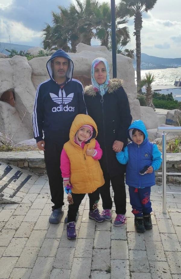 Anten kablosu ile ailesini enkazdan kurtardı