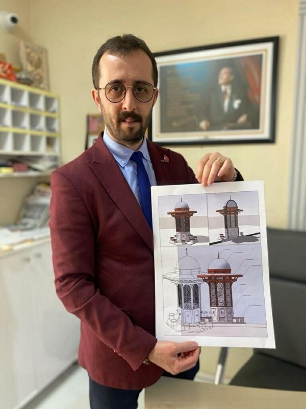 Balyozla yıkılan şadırvan yeniden inşa edilecek