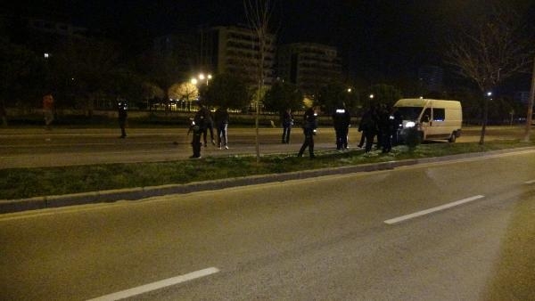 İzmir'de korkulu anlar! Rastgele ateş açtı