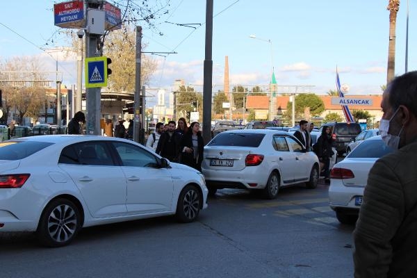 'İzmir'de yaya güvenliği tehlike altında'