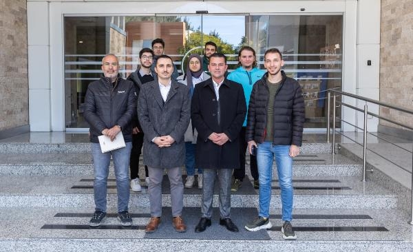 Öğrenciler elektrik piyasalarına hakim olacak