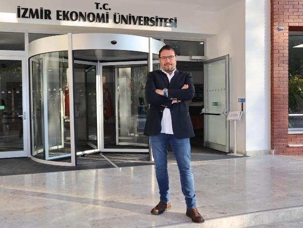 Türkiye'de müteahhit bolluğu var!