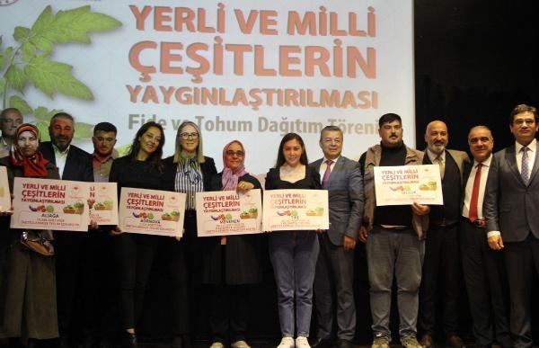 AK Parti İzmir Milletvekili Çankırı: Üreticiyle tüketiciyi buluşturduk