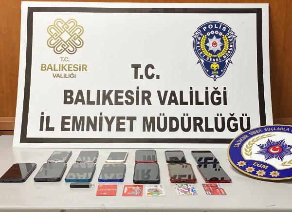 Balıkesir polisinden siber  operasyon: 16 gözaltı