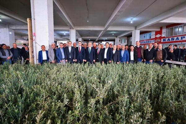 Denizli'de önemli adım! 40 bin zeytin fidanı atıl arazilerle buluşacak