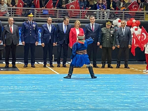 Ege'de 23 Nisan coşkusu