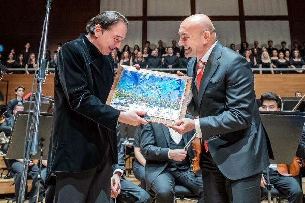 Fazıl Say hayatımızın en güzel hediyesini verdi